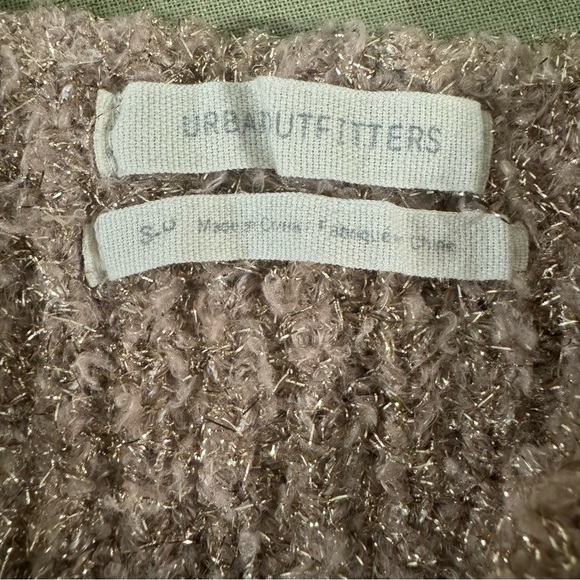 Urban outfitters cropped tank - Picture 3 of 3